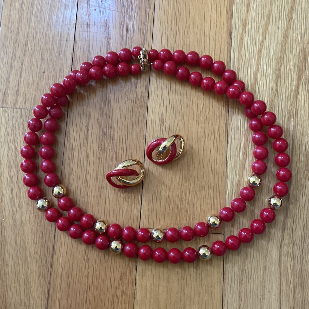 Costume Jewelry Choker Style Necklace + Earrings